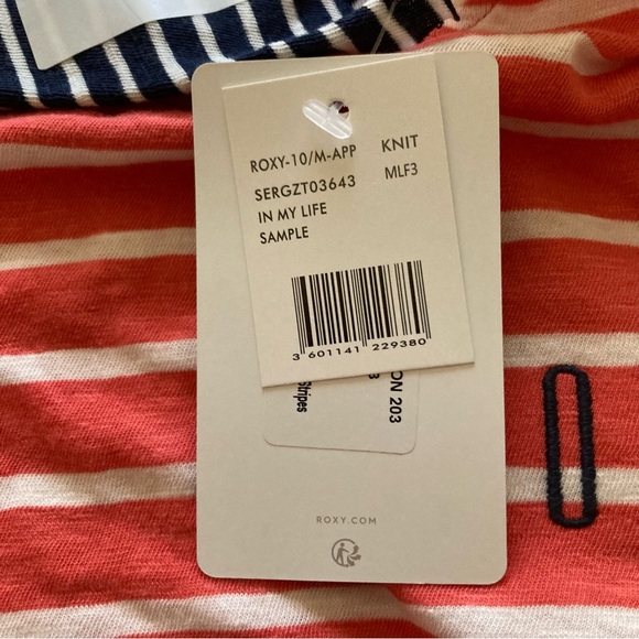 Roxy Girl My Live Sample Cropped Tee | NWT - Picture 8 of 8